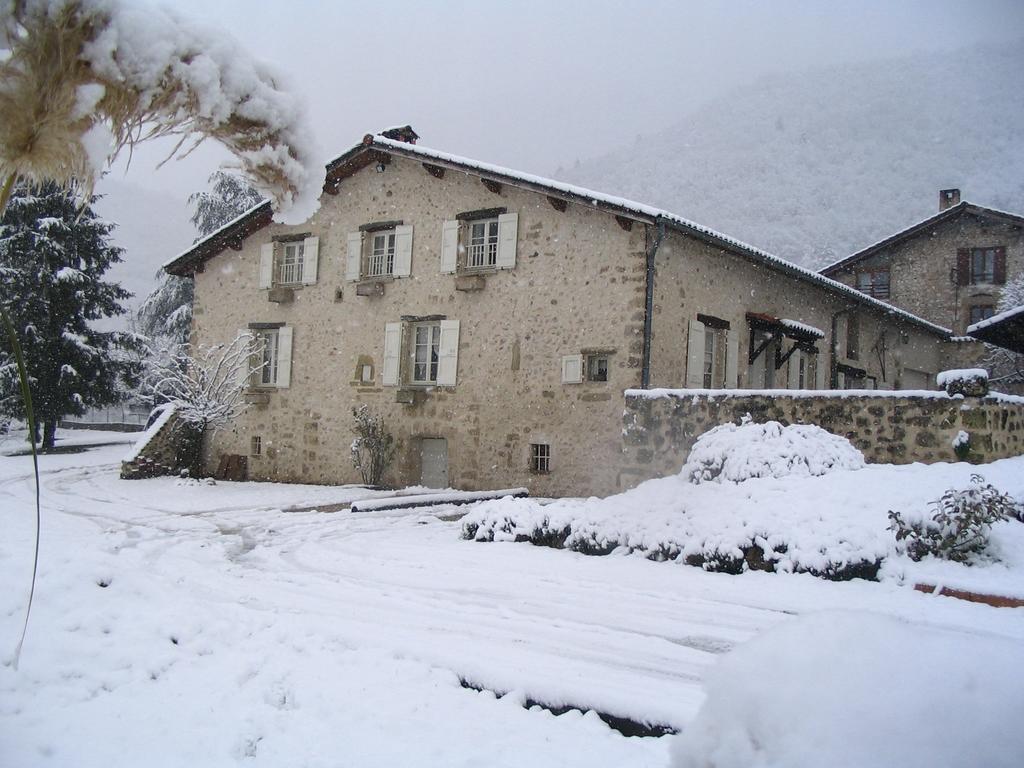 L'Estapade Des Tourelons Bed & Breakfast Saint-Jean-en-Royans Exterior photo